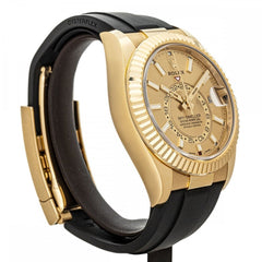 Rolex Sky-Dweller 326238